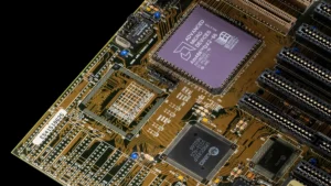 China fecha a porta pra Nvidia: o plano de US$ 295 bilhões que muda a guerra dos chips com os EUA