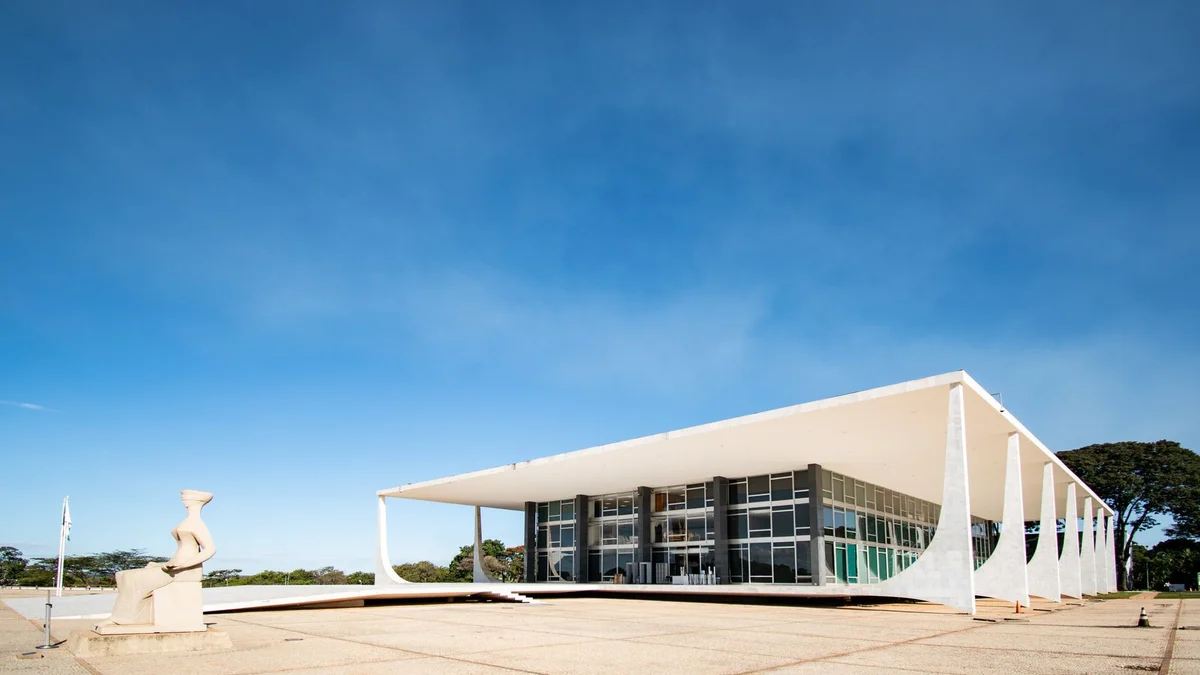 Predio do Supremo Tribunal Federal em Brasilia, onde Flavio Bolsonaro protocolou noticia-crime contra Lula